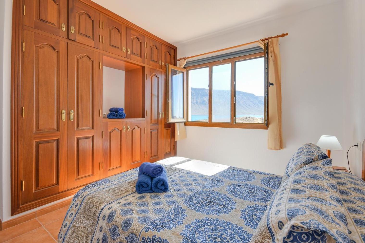 Apartamentos Flor 塞博河畔卡莱塔 外观 照片